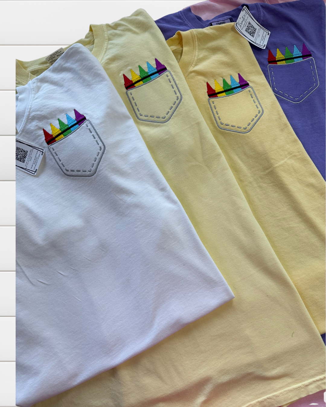 Short Sleeve Faux Embroidered Pocket with/Crayons