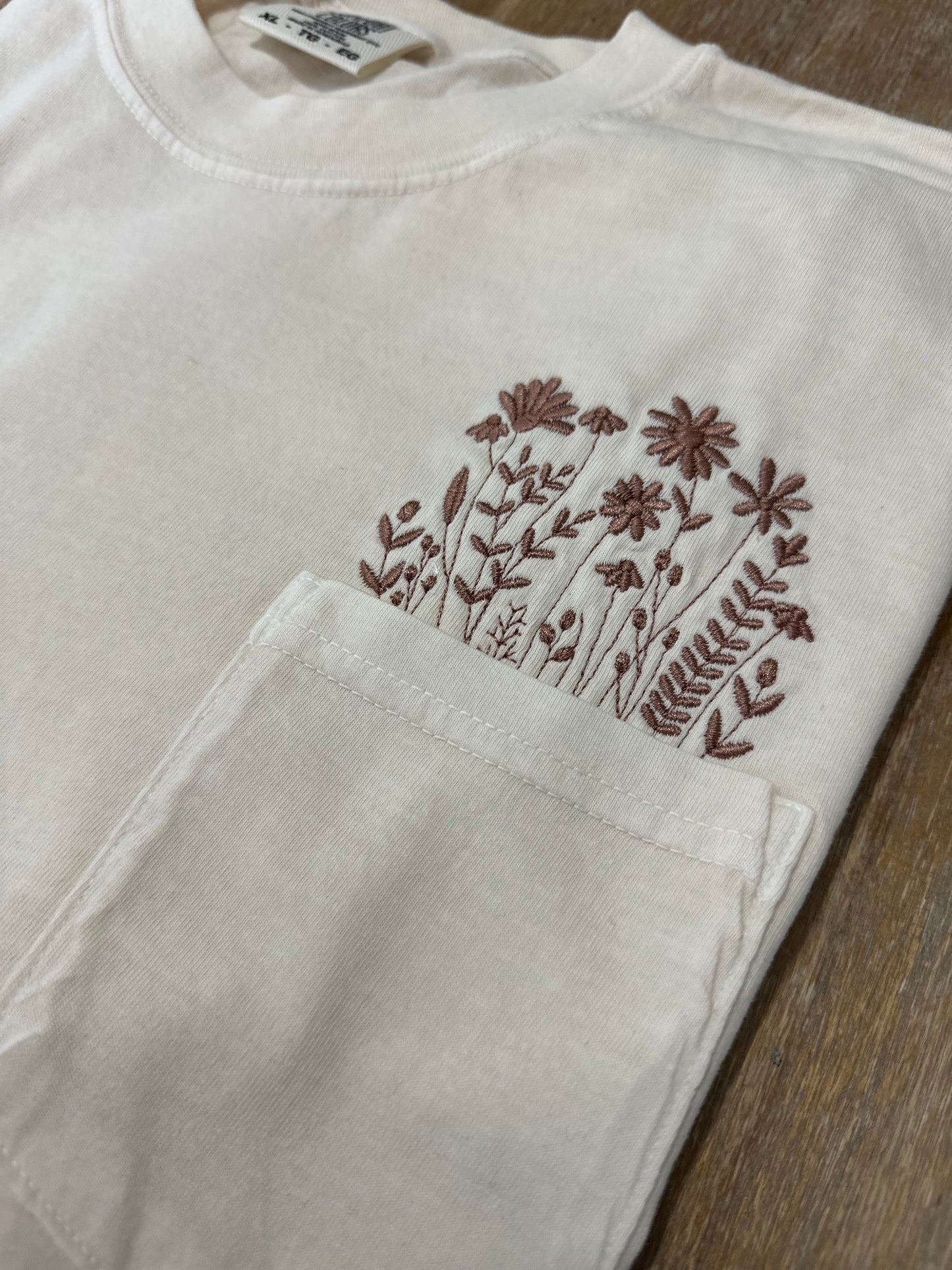 Minimal Ivory Brown Wildflower Pocket Tee | Comfort Colors